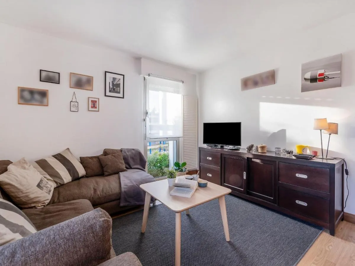 Apartment Les Embruns-4 By Interhome Carnac Francja